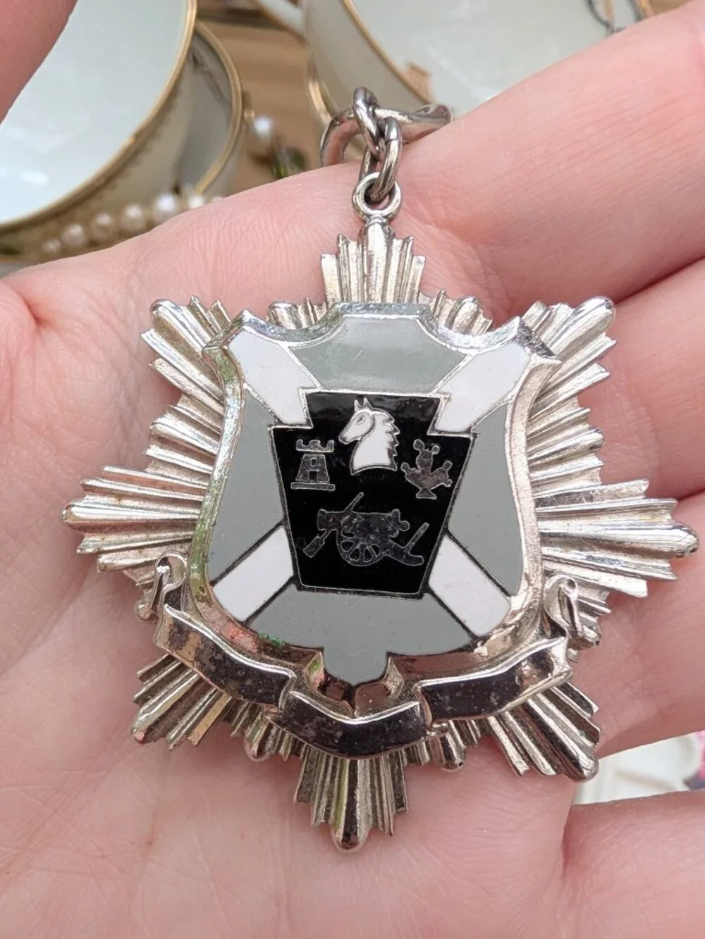 Vintage Heraldic Crest Medallion Necklace on Chunky Chain AS IS